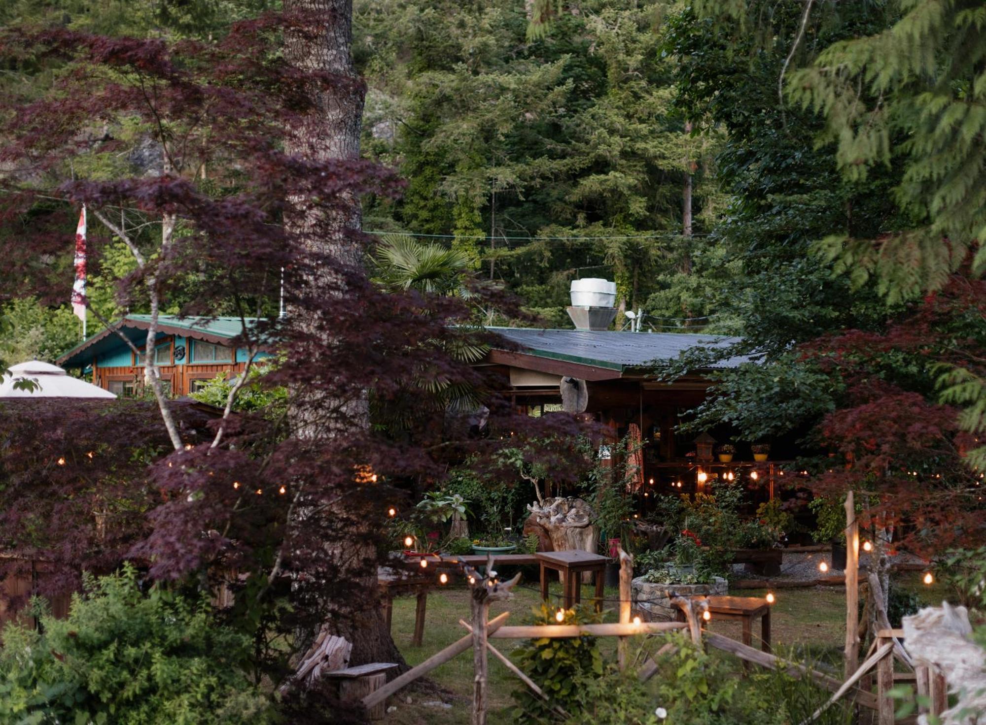 Ruby Lake Resort Madeira Park Exteriér fotografie
